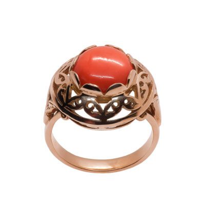 Złoty pierścionek z koralem