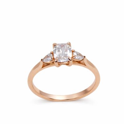 Złoty pierścionek z diamentami 0,74 ct