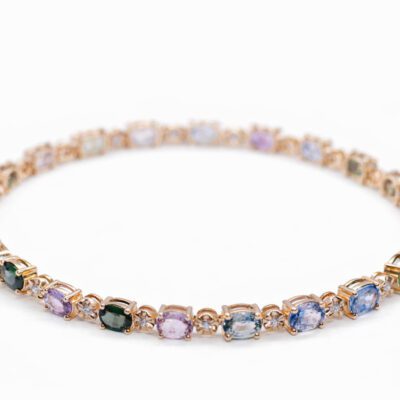 Złota bransoletka z diamentami i szafirami 7,24 ct