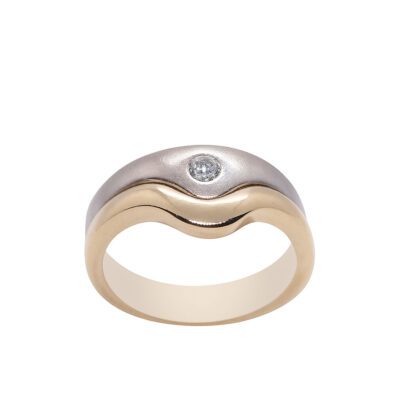 Złoty pierścionek z brylantem 0,04 ct