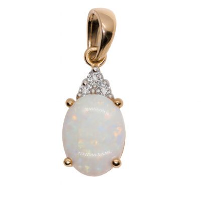 Złota zawieszka z opalem i diamentami