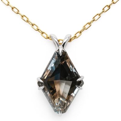 Złota zawieszka z topazem