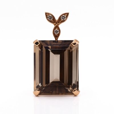 Złota zawieszka z kwarcem