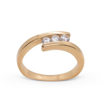 Złoty pierścionek z cyrkoniami próby 750
