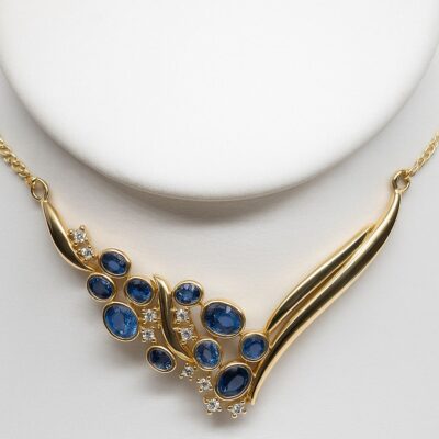 Naszyjnik z szafirami 0,11 ct