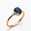 Złoty pierścionek z diamentami i szafirem 1ct